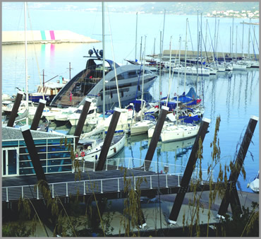 Tariffe Porto di Sapri, pontili per imbarcazioni, alaggi e vari. Assistenza imbarcazioni tutto l'anno presso marina porto di sapri, policastro