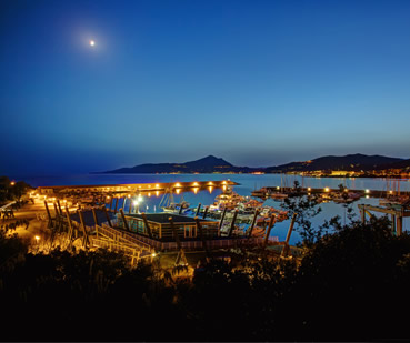 Escursioni Sapri, Porto di Sapri, pontili per imbarcazioni, alaggi e vari. marina porto di sapri, policastro